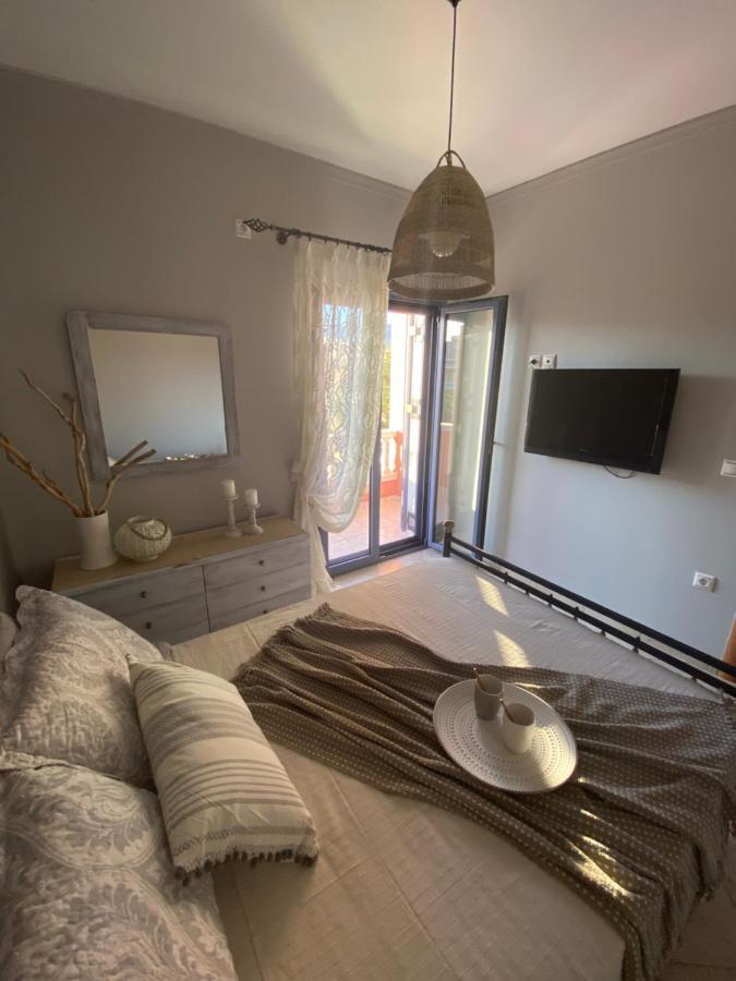 Ostraco Suite 2 Nafpaktos Zewnętrze zdjęcie